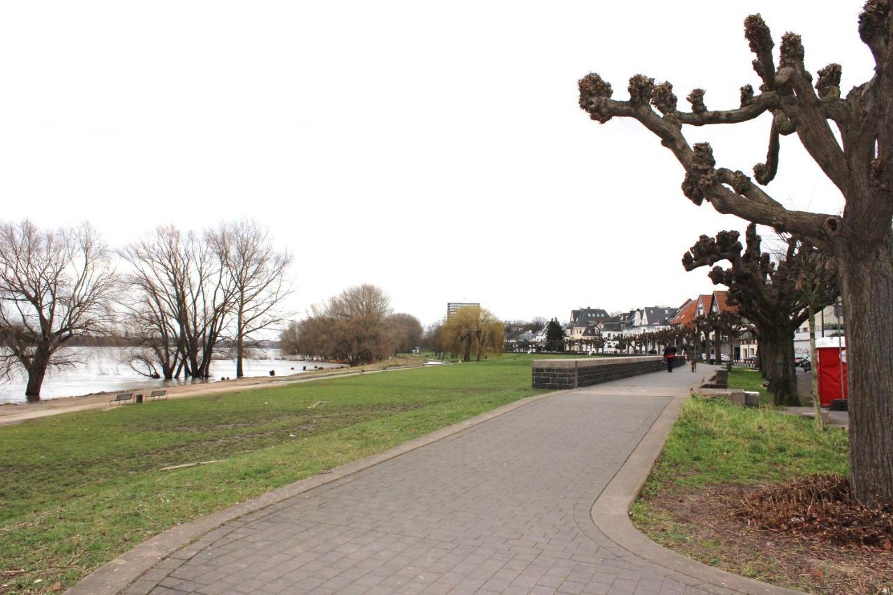 A-Partment Cologne Riverside ภายนอก รูปภาพ