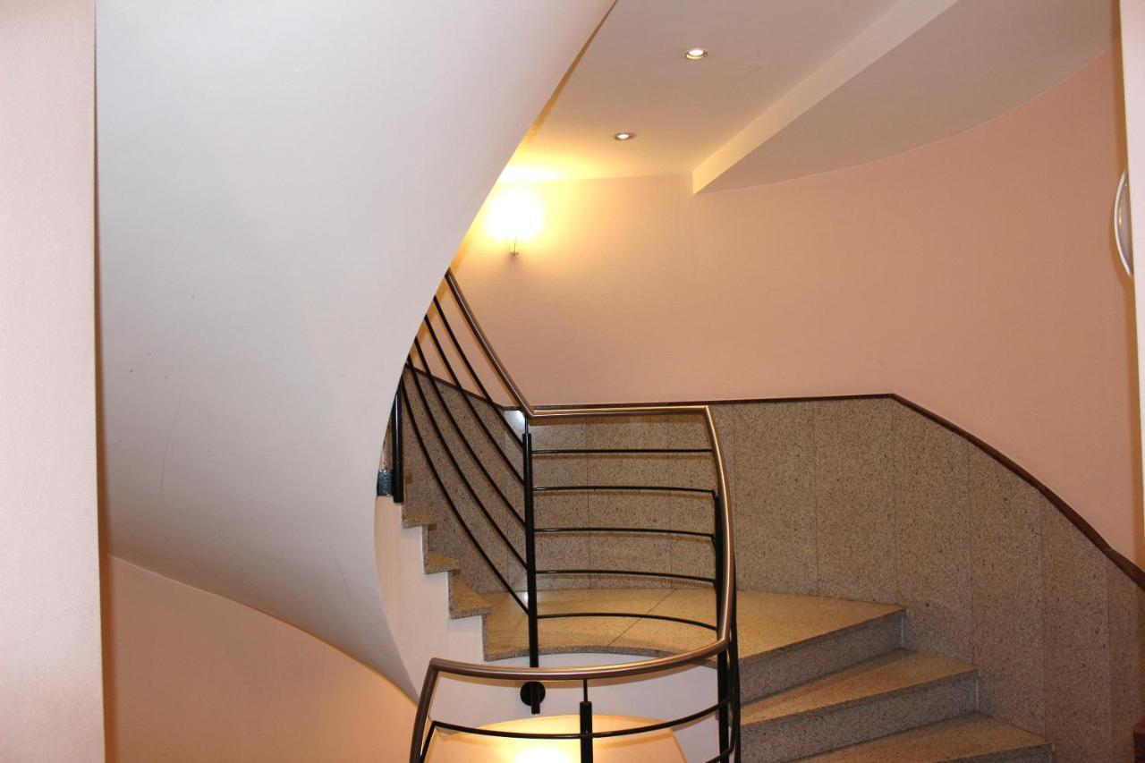 A-Partment Cologne Riverside ภายนอก รูปภาพ